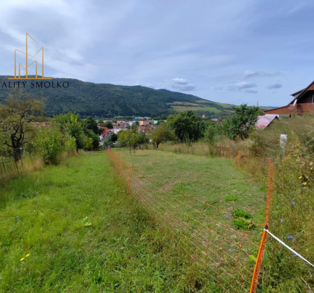 Pozemok 900m2 v Pečovskej Novej Vsi na výstavbu RD, okr. Sabinov